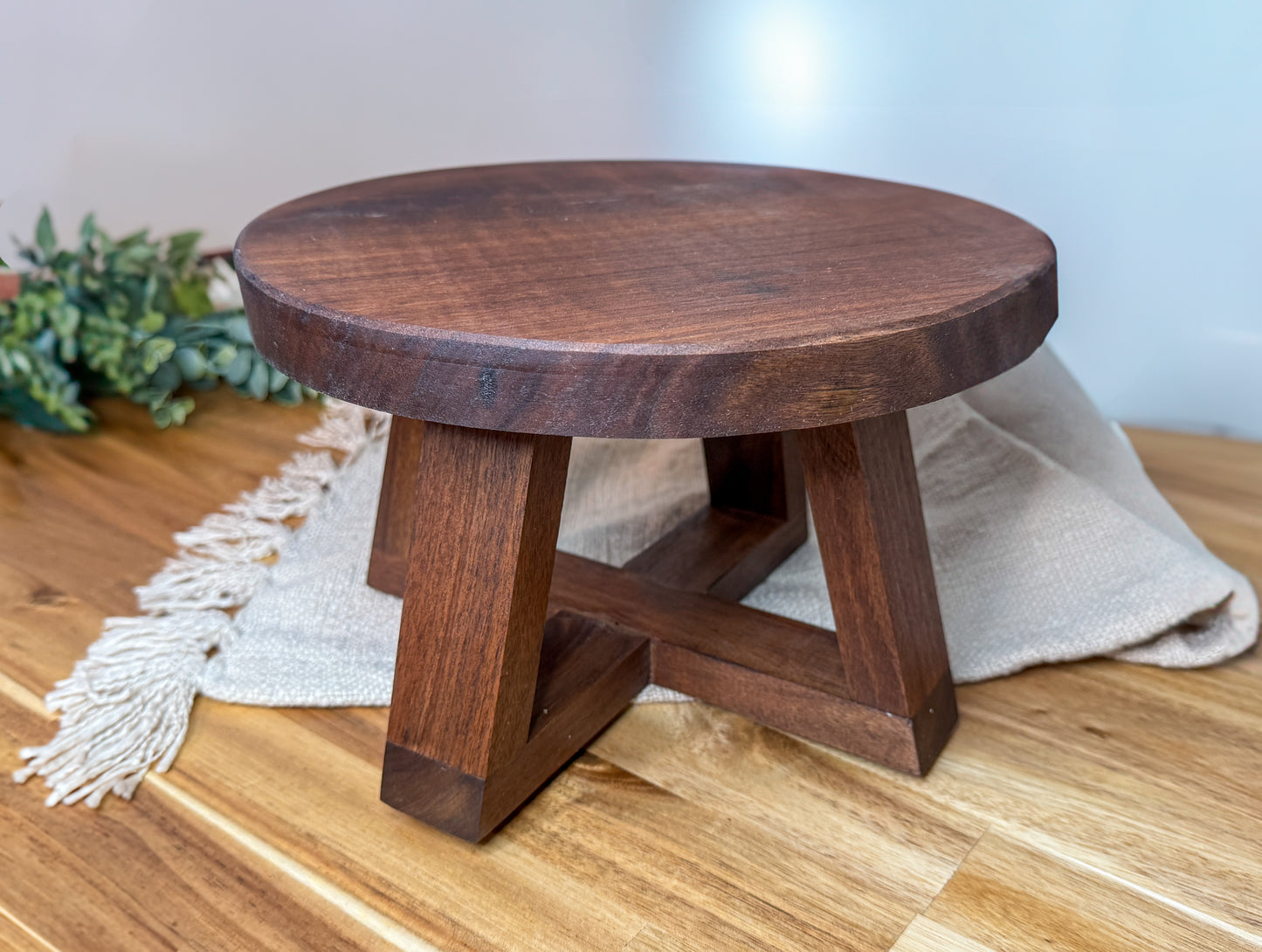 Handcrafted Walnut Plant Stand – Solid Wood Round Riser for Indoor Plants, Decor, or Display